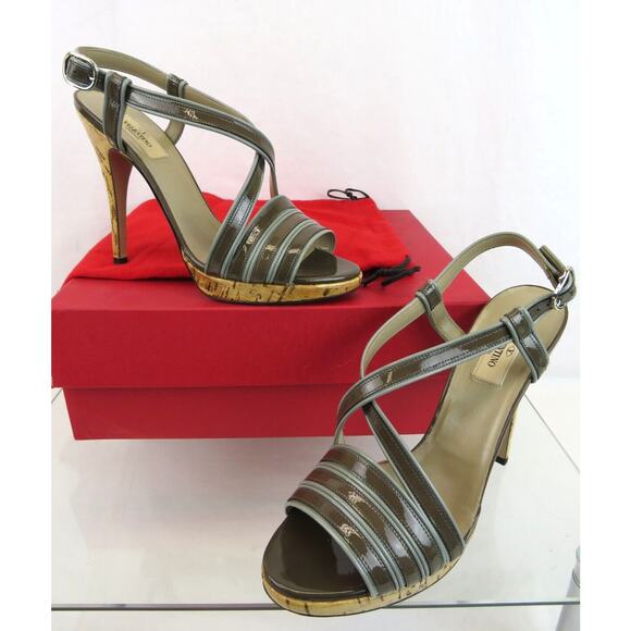 VALENTINO TAUPE GRAY STRAPPY PATENT LEATHER CORK PLATFORM SANDALS PUMPS 39.5 - Picture 1 of 14